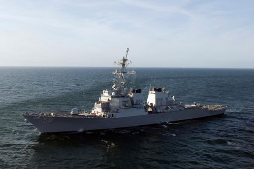 Mỹ bắn hạ tên lửa Houthi phóng vào tàu khu trục USS Laboon