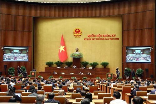Cân nhắc quy định ngân hàng thương mại làm đại lý bảo hiểm nhân thọ
