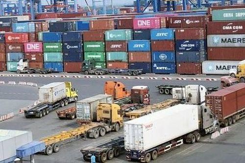 Chuyên gia VinaCapital: Mỹ chỉ gặp khủng hoảng kinh tế nhẹ, sẽ tăng nhập hàng của Việt Nam