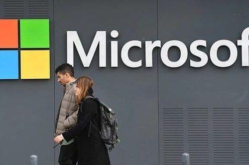 Vượt qua Apple, Microsoft trở thành công ty đại chúng có giá trị nhất thế giới