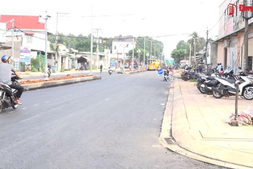 Người dân đồng thuận, đường Nguyễn Thị Minh Khai ở Long Khánh đã 'thông'