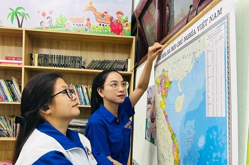 Giáo dục lòng yêu nước, ý thức về chủ quyền quốc gia