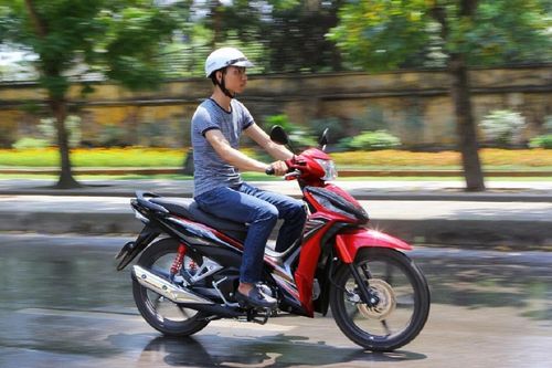 Sang số xe máy như thế nào cho đúng?