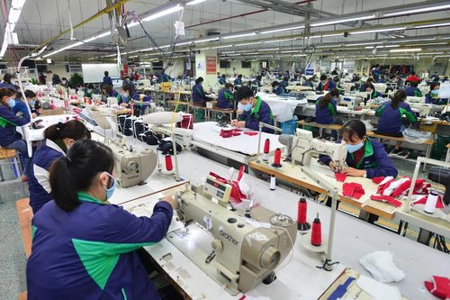 Giá không như kỳ vọng, lãnh đạo Dệt may TNG chỉ bán ra 51% số cổ phiếu đã đăng ký