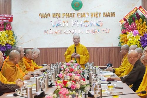 Hòa thượng Danh Lung nhận quyết định bổ nhiệm Phó ban Hoằng pháp T.Ư
