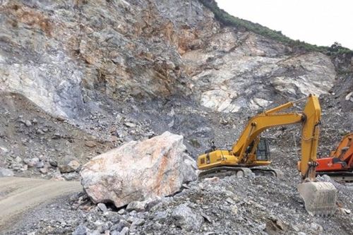 Công ty CP Công trình đô thị Bảo Lộc bị xử phạt do chưa đóng cửa mỏ khi hết thời hạn khai thác
