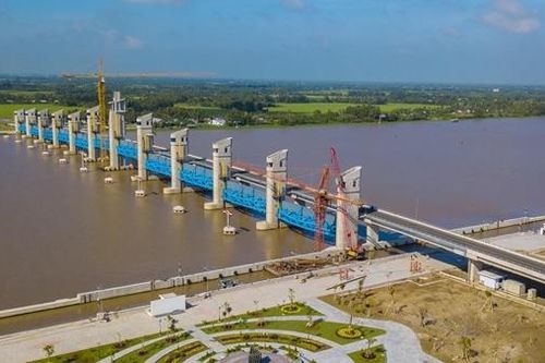 Chủ động ứng phó hạn, mặn mùa khô 2024 tại Tây Nam Bộ