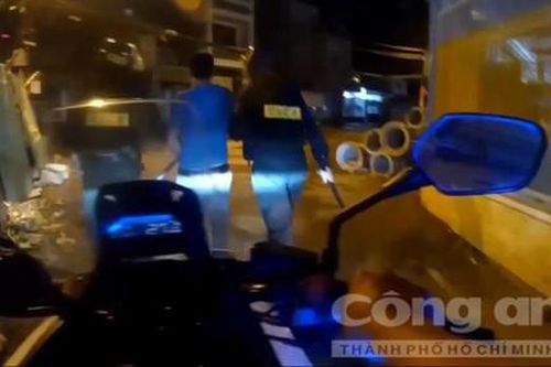 Video CSGT nghẹt thở vây bắt tên cướp xe mạnh động