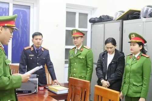 Bắt giam cô gái vi phạm nồng độ cồn lái xe gây tai nạn chết người