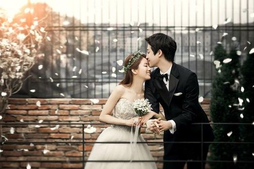 Giao hết tài sản cho vợ, chồng phát hiện từ đám cưới đến gia đình vợ đều là giả