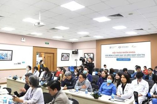 Hội thảo khoa học: các bệnh lý giác mạc và kiểm soát cận thị