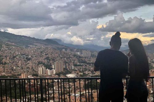 Công dân Mỹ được khuyến cáo về 'bẫy hẹn hò' ở Colombia
