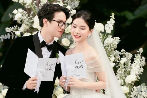 Hình ảnh lễ cưới của top 5 Hoa hậu Việt Nam Hương Giang