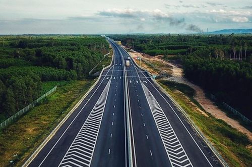 Chính phủ đề xuất dành gần 58.000 tỷ đồng cho 32 dự án giao thông