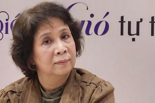 Nhà văn Lê Minh Hà: 'Cần ký ức để sống tỉnh táo hơn'