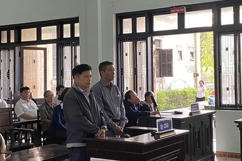 Xét xử nguyên Giám đốc và Kế toán trưởng CDC Thừa Thiên – Huế