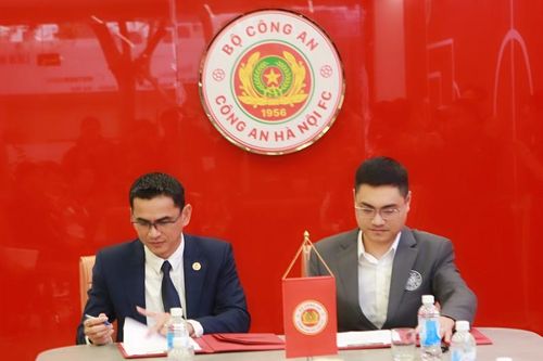 Thanh lý xong HLV Gong Oh Kyun, CLB CAHN chào đón 'Zico Thái'