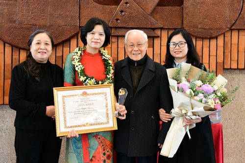 Kiến tạo trường học hạnh phúc