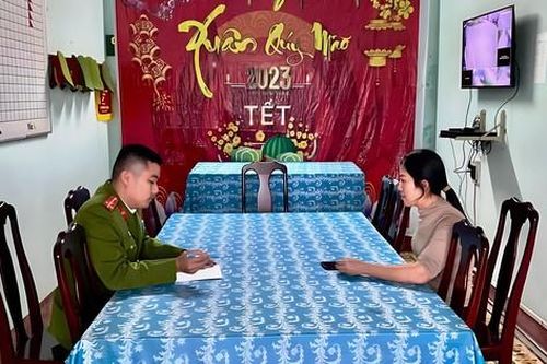Nhờ công an lấy lại 100 triệu đồng do chuyển nhầm tài khoản