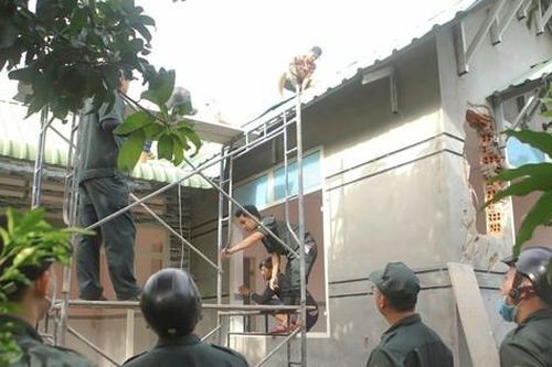 Bình Định tháo dỡ công trình vi phạm liên quan đến gia đình cán bộ