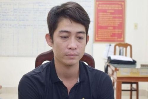 Phê chuẩn khởi tố nam thanh niên dùng dao tấn công Công an xã