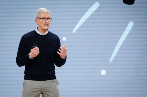 Thu nhập của CEO Apple giảm 36 triệu USD