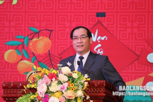 Phát động ủng hộ Quỹ Nhân đạo và Phong trào Tết Nhân ái Xuân Giáp Thìn năm 2024