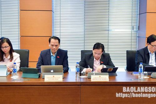 Kỳ họp bất thường lần thứ 5 Quốc hội 15: Đại biểu Quốc hội tỉnh thảo luận, đóng góp ý kiến vào nhiều vấn đề quan trọng phát triển kinh tế – xã hội