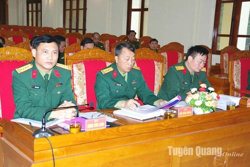 Thực hiện toàn diện nhiệm vụ quân sự - quốc phòng sát với tình hình thực tiễn của từng địa phương