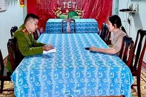 Giúp người dân nhận lại số tiền 100 triệu đồng chuyển nhầm tài khoản