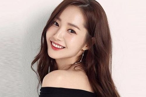 Park Min Young bị tố nhận hàng trăm triệu won từ đại gia tiền ảo