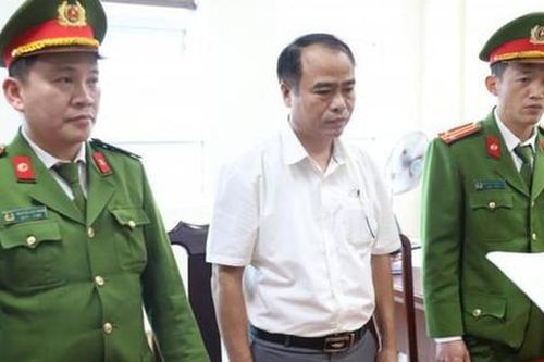 Nguyên giám đốc doanh nghiệp tham ô 1,7 tỷ đồng