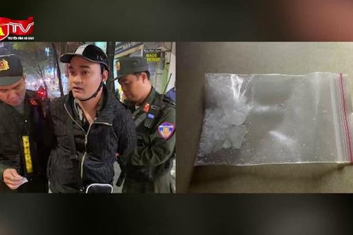 Mang ma túy 'dạo phố', gặp ngay tổ công tác 141