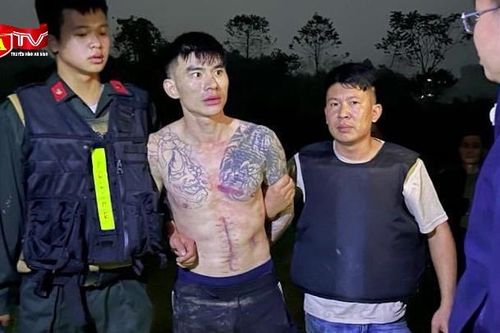 Vây bắt đối tượng đặc biệt nguy hiểm có súng