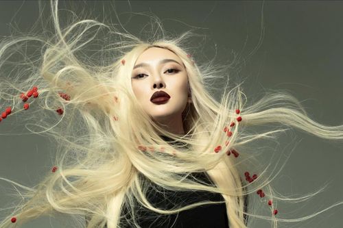 Chu Thúy Quỳnh nâng cấp hình ảnh, hát tình ca trong MV mới