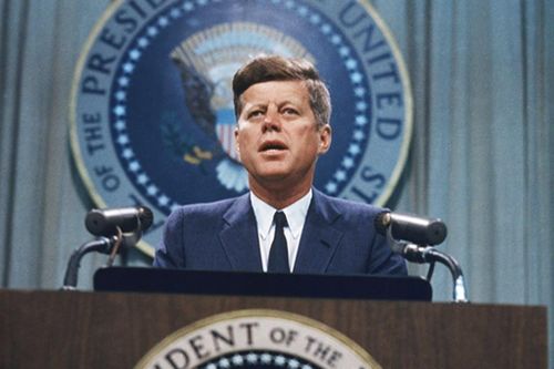 Sức khỏe và loạt vấn đề JFK đối mặt sau khi đắc cử tổng thống