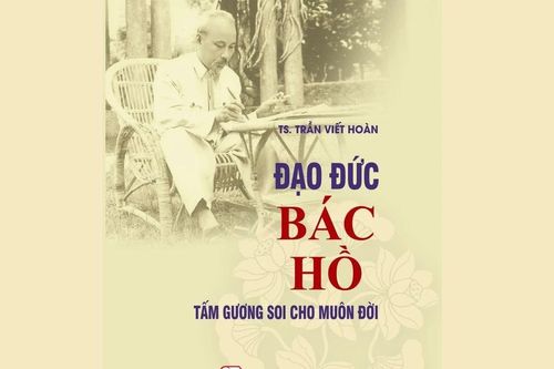 Tái bản lần thứ 7 cuốn sách của người cận vệ viết về Chủ tịch Hồ Chí Minh