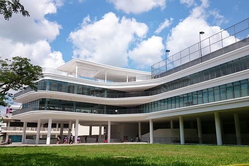 Người dân Singapore 'chuộng' trường bách khoa