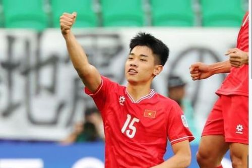 Đình Bắc được khuyên chuyển tới Nhật Bản thi đấu