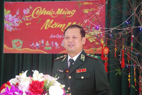 Tập trung chăm lo đời sống cho cán bộ, chiến sĩ và nhân dân địa bàn biên giới
