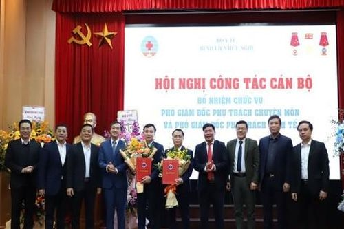 Bộ trưởng Y tế bổ nhiệm 2 Phó Giám đốc Bệnh viện Hữu nghị