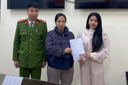 Trả lại hơn 236 triệu đồng cho người chuyển khoản nhầm