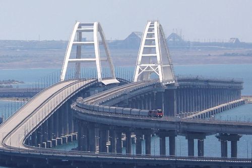 Nga phạt tù sĩ quan mua sai thiết bị bảo vệ cầu Crưm