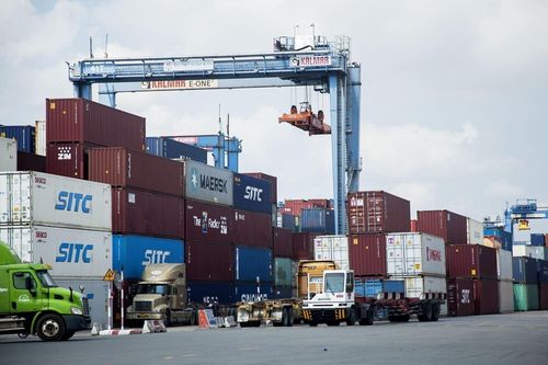 'Thông luồng' xuất khẩu nông sản Việt