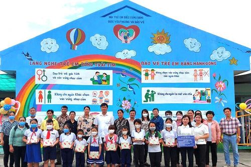 Chăm lo trẻ em hoàn cảnh đặc biệt