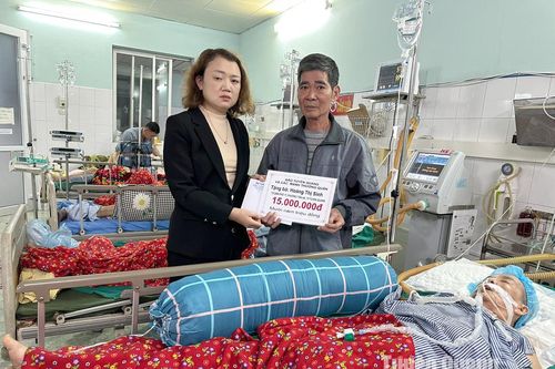37,7 triệu đồng ủng hộ bà Hoàng Thị Sinh