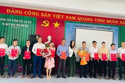 Ra mắt đội Đội trật tự xã hội tập trung và xử lý người lang thang