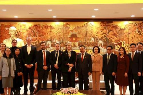 Hà Nội mong muốn tiếp tục hợp tác với các địa phương, đối tác, doanh nghiệp Thụy Điển