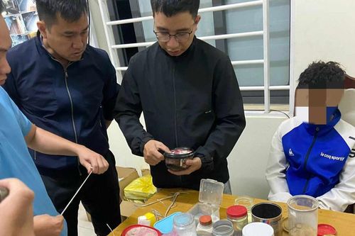 Đắk Lắk: Phát hiện một nhóm học sinh chế tạo pháo nổ chơi Tết