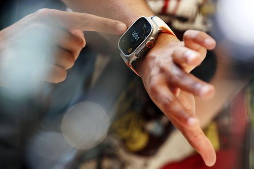 Apple Watch lại bị cấm
